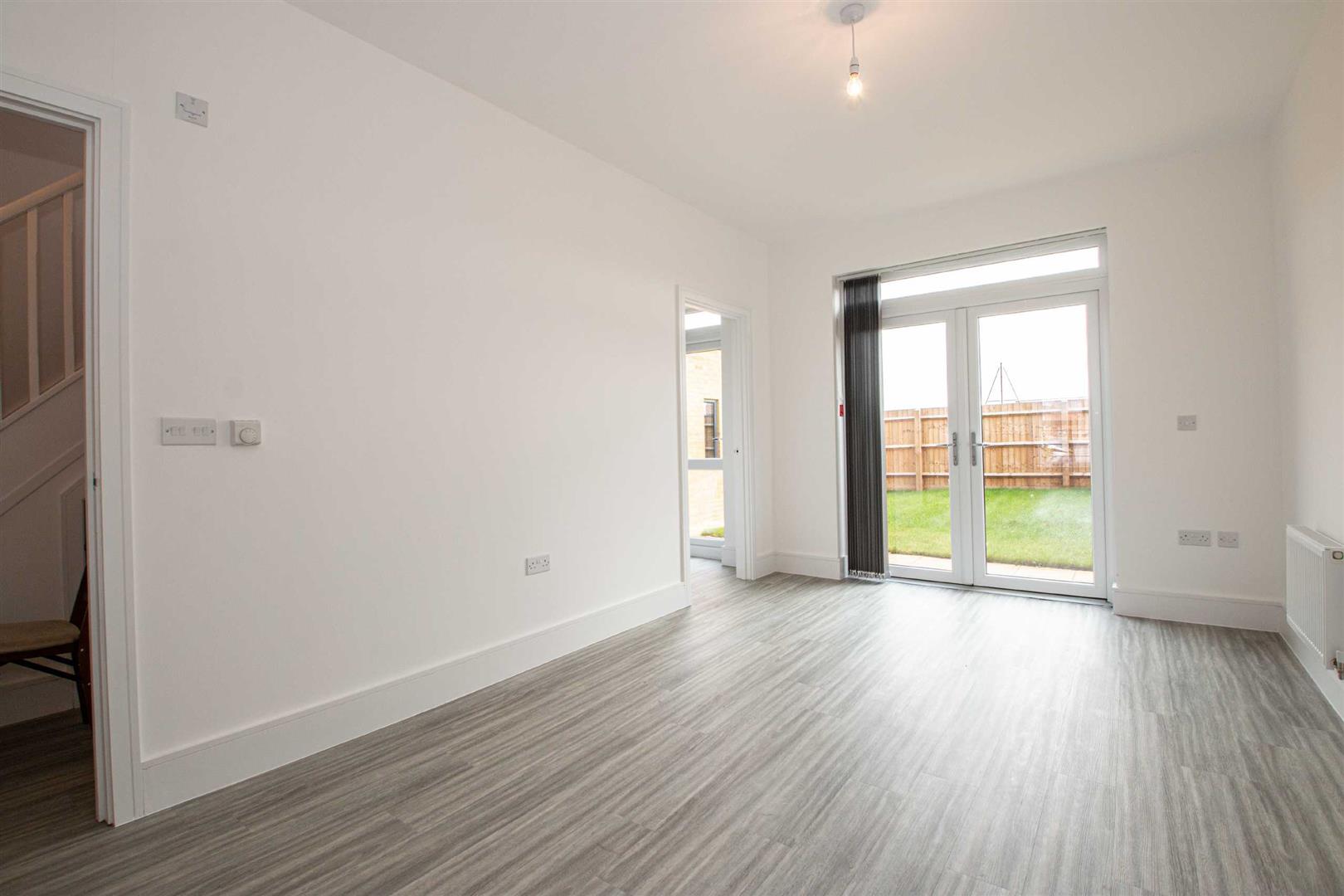 Olympic Crescent, Brooklands, Milton Keynes